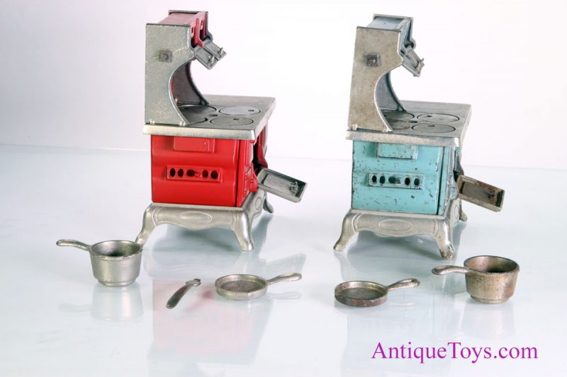 Favorite Range Cast Iron by Kenton Toys <FONT COLOR="ff000 ">*SOLD*</font>
