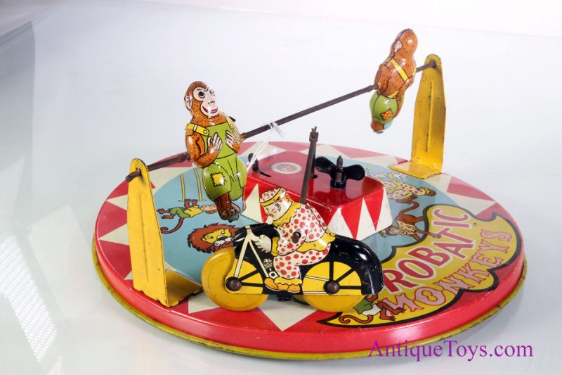 Wyandotte Tin Windup  Acrobatic Monkeys <FONT COLOR="ff000 ">*SOLD*</font>