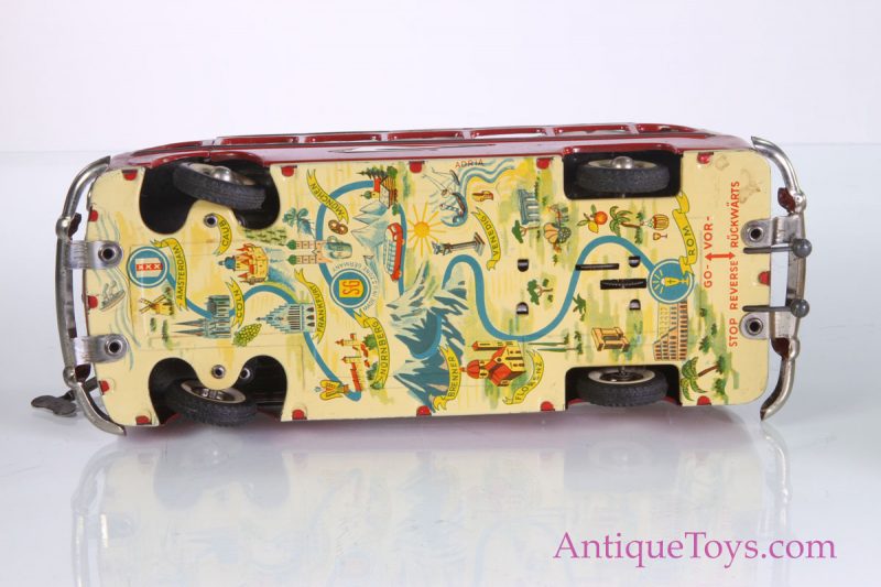 Gunthermann Sightseeing Tin Bus Windup (SG) for Sale <FONT COLOR="ff000 ">*SOLD*</font> - Image 2