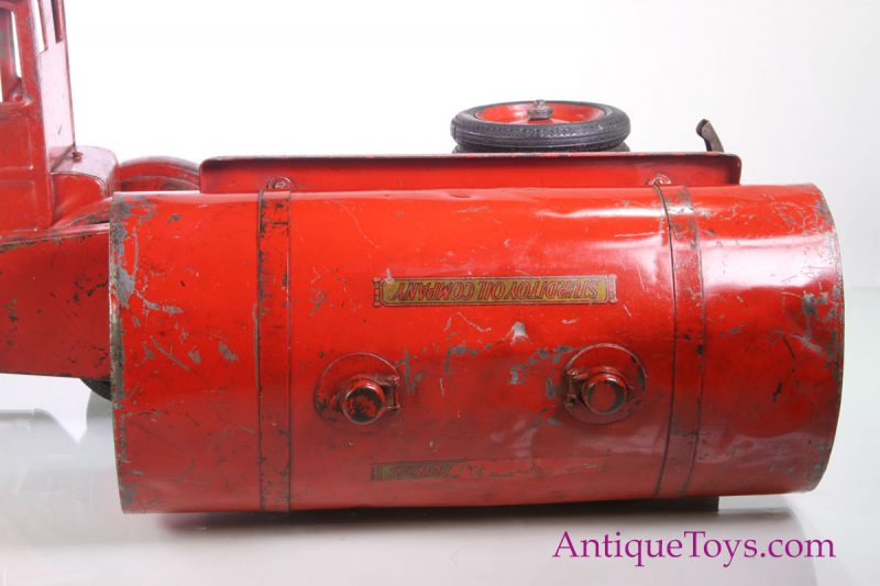 Sturditoy Pressed Steel Oil Tanker for Sale <FONT COLOR="ff000 ">*SOLD*</font> - Image 7