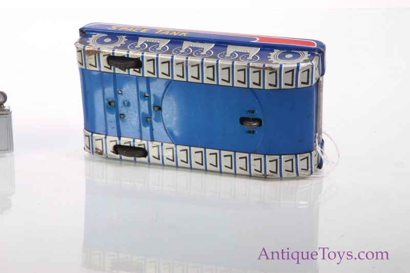 Space Tank V-7 Friction Toy from Japan <FONT COLOR="ff000 ">*SOLD*</font> - Image 6