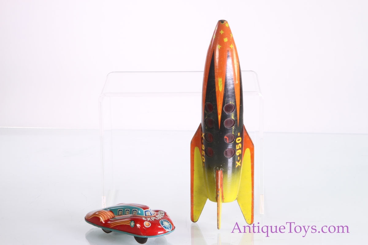 Arnold X-950 Rocket and Explorer Tin Japanese Car *SOLD