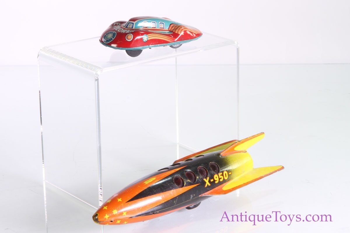 Arnold X-950 Rocket and Explorer Tin Japanese Car *SOLD