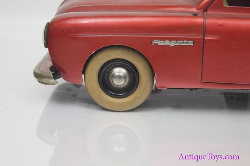 1950s Renault Fregate 5/52E Battery Op Car CIJ <FONT COLOR="ff000 ">*SOLD*</font> - Image 8