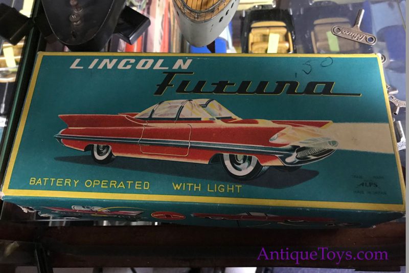 Lincoln Futura Tin, Red,  Japan <FONT COLOR="ff000 ">*SOLD TO MUSEUM*</font>