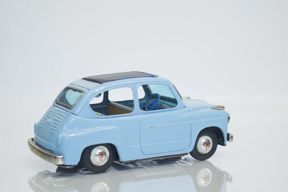 Bandai Fiat 600 Convertible Friction Tin Car #743 *SOLD 