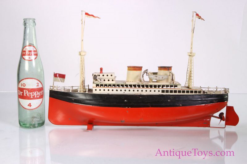 Fleischmann Red and Black Ocean Liner for  Sale <FONT COLOR="ff000 ">*SOLD*</font>