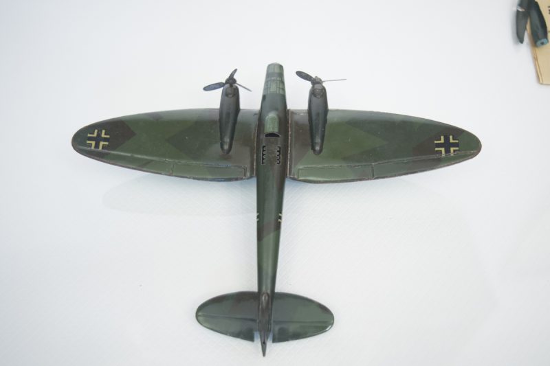 Pre-War Lehmann #833 Heinkel 111 Tin Plane Kit *Antique Toys E-Museum* - Image 3