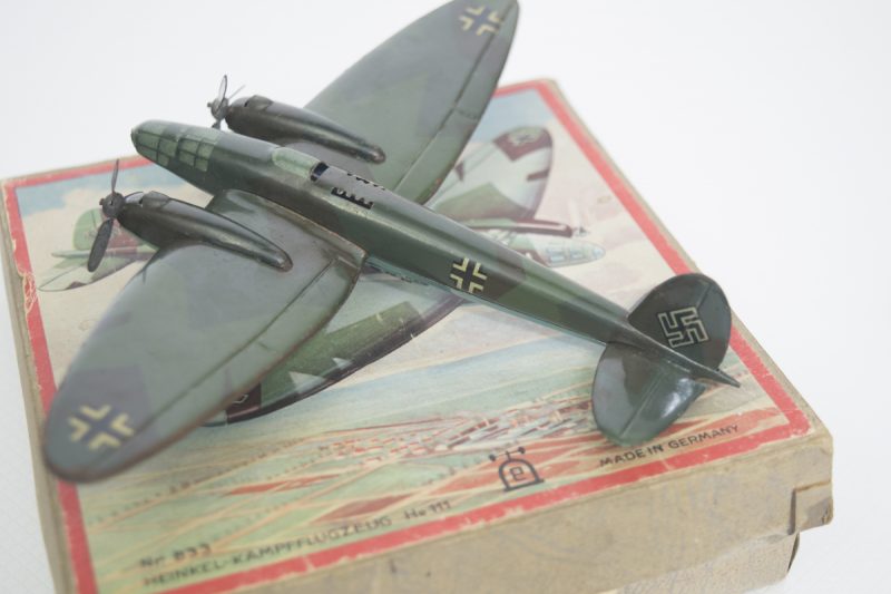 Pre-War Lehmann #833 Heinkel 111 Tin Plane Kit *Antique Toys E-Museum* - Image 6