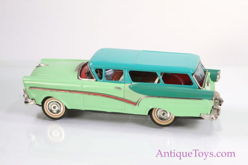 Bandai Tin Car Ranch Wagon <FONT COLOR="ff000 ">*SOLD*</font> - Image 8