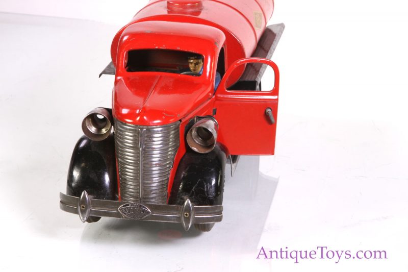 Vebe Toys Pressed Steel/Tin Truck with Driver for Sale <FONT COLOR="ff000 ">*SOLD*</font> - Image 8