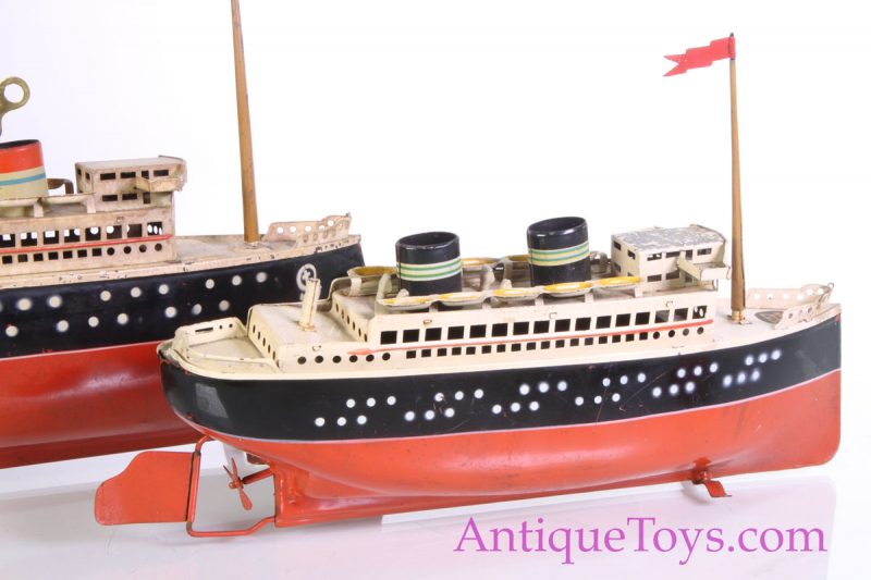 Arnold German Windup Tin Ships for Sale - #2025 <FONT COLOR="ff000 ">*SOLD*</font> - Image 9