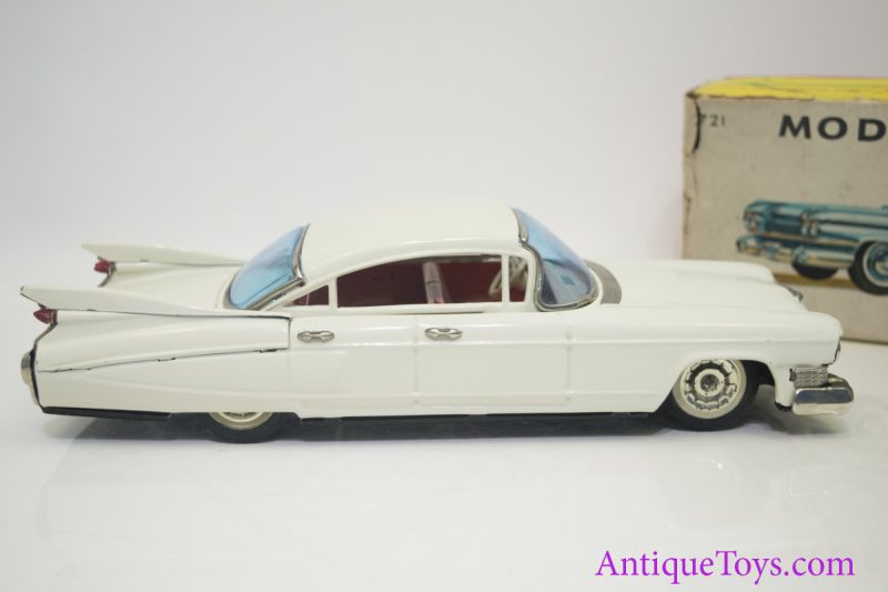 1959 Bandai Japan Cadillac Sedan Friction Tin Car <FONT COLOR="ff000 ">*SOLD*</font> - Image 5