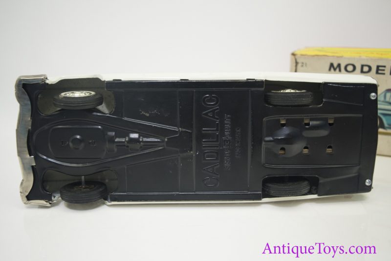 1959 Bandai Japan Cadillac Sedan Friction Tin Car <FONT COLOR="ff000 ">*SOLD*</font> - Image 7