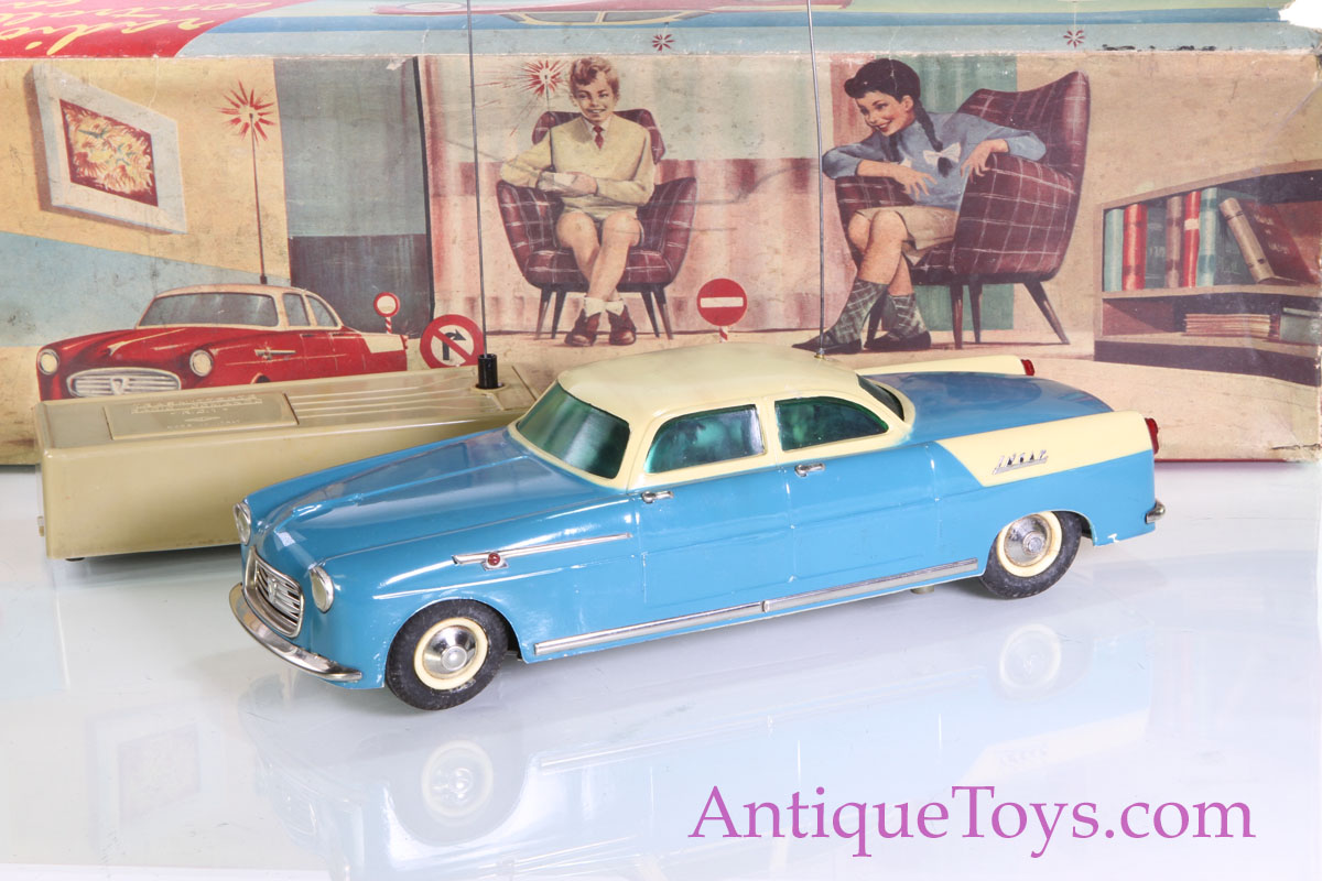 Ingap Radiocomandata R.C.1 R C Old Car SOLD AntiqueToys Antique Toys for Sale
