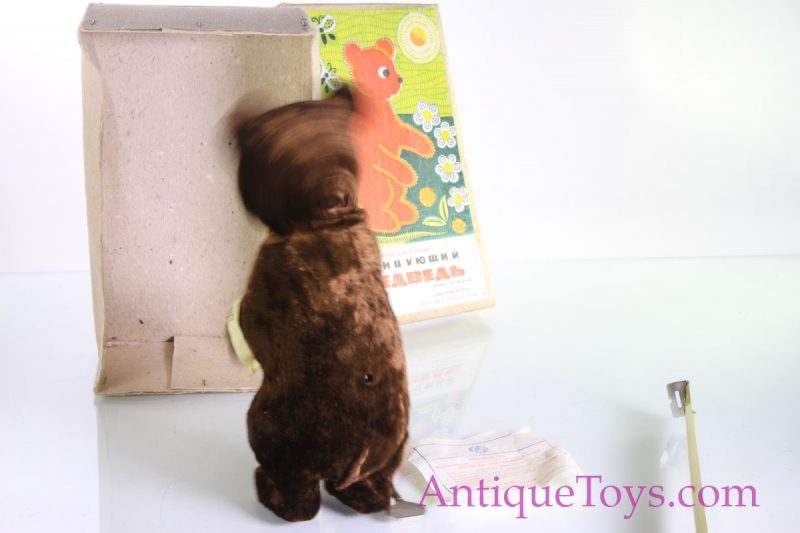 Russian Windup Dancing Bear Jigger Head Mover USSR Fun Toy <FONT COLOR="ff000 ">*SOLD*</font> - Image 6