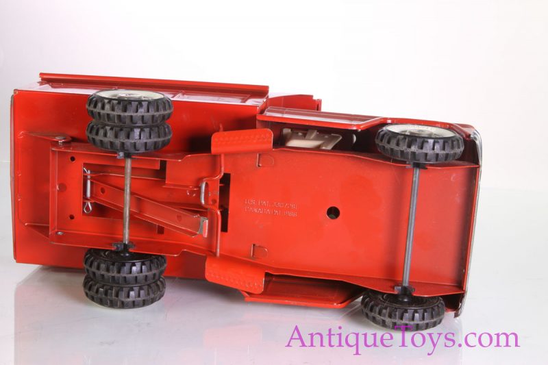 Structo Dump Truck Pressed Steel Goodness <FONT COLOR="ff000 ">*SOLD*</font> - Image 4