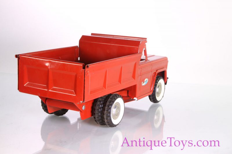 Structo Dump Truck Pressed Steel Goodness <FONT COLOR="ff000 ">*SOLD*</font> - Image 8