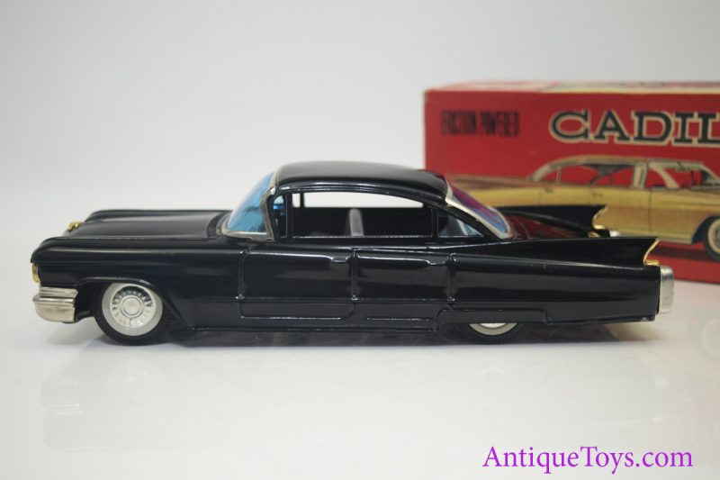 Suzuki & Edwards ca. 1950's Friction Cadillac Tin Car <FONT COLOR="ff000 ">*SOLD*</font> - Image 4