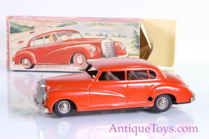 JNF M300 Mercedes Windup Tin Car <FONT COLOR="ff000 ">*SOLD*</font>
