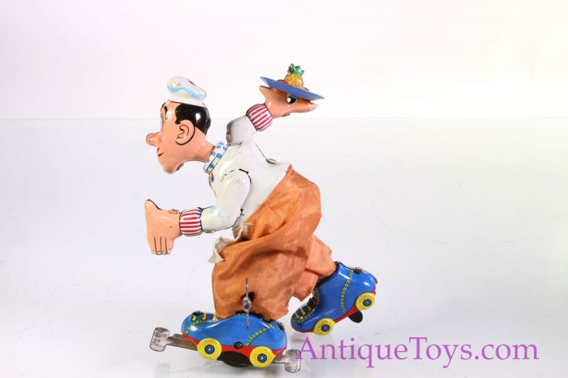 TPS Tin windup Chef on Roller Skates Japanese Toy <FONT COLOR="ff000 ">*SOLD*</font> - Image 2