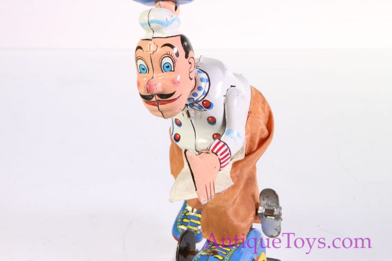 TPS Tin windup Chef on Roller Skates Japanese Toy <FONT COLOR="ff000 ">*SOLD*</font> - Image 6