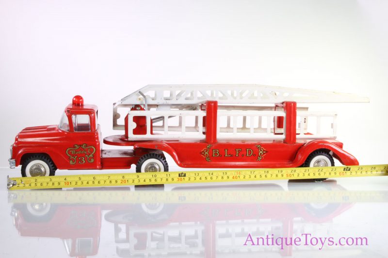 Buddy L Fire Truck and Ladder <FONT COLOR="ff000 ">*SOLD*</font> - Image 8