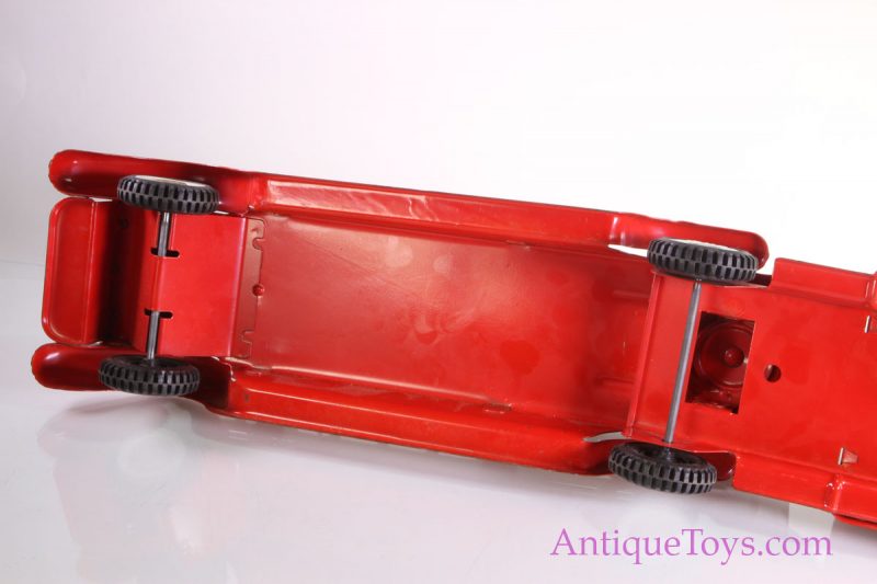 Buddy L Fire Truck and Ladder <FONT COLOR="ff000 ">*SOLD*</font> - Image 9
