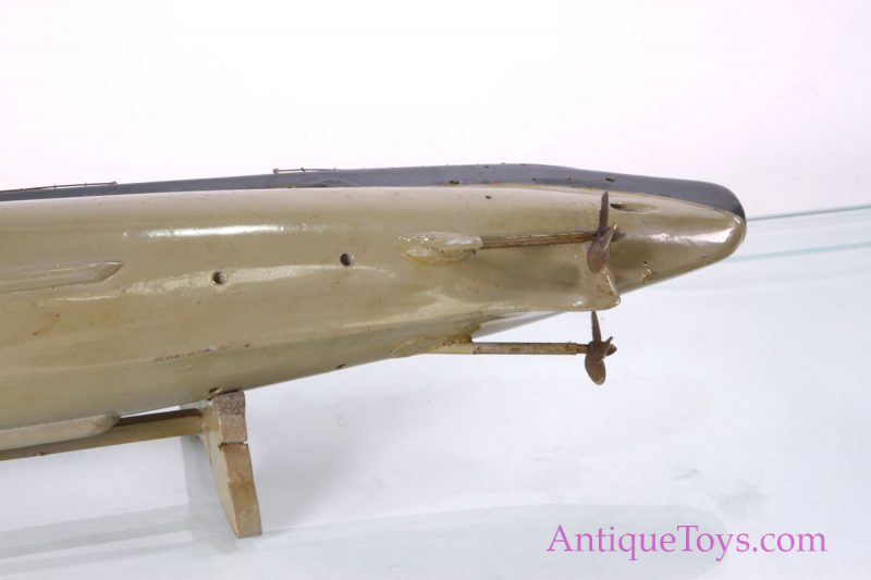 U.S. Submarine #2 Motorized wood toy Made in Japan. TMY and Ito Aristocraft  RARE & EARLY *SOLD TO J COLLECTION** - Image 3