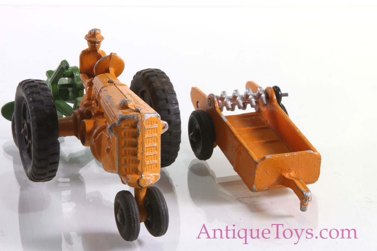 Toy Tractors For Sale >> Mm Cast Tractor In Aluminum For Sale Pending Antique Toys For Sale Toy Tractors For Sale >> Mm Cast Tractor In Aluminum For Sale Pending Antique Toys For Sale