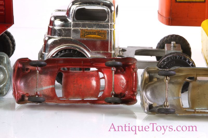 Structo Twin Tractor, Four Trailer with Auto Hauler Set <FONT COLOR="ff000 ">*SOLD*</font> - Image 26
