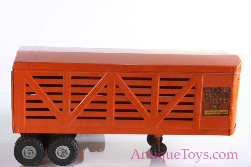 Structo Twin Tractor, Four Trailer with Auto Hauler Set <FONT COLOR="ff000 ">*SOLD*</font> - Image 11