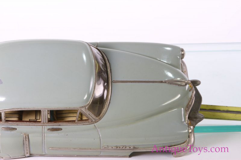 Marusan Shoten Tin-Cars Friction powered Cadillac Series 62 Sedan <FONT COLOR="ff000 ">*SOLD*</font> - Image 3