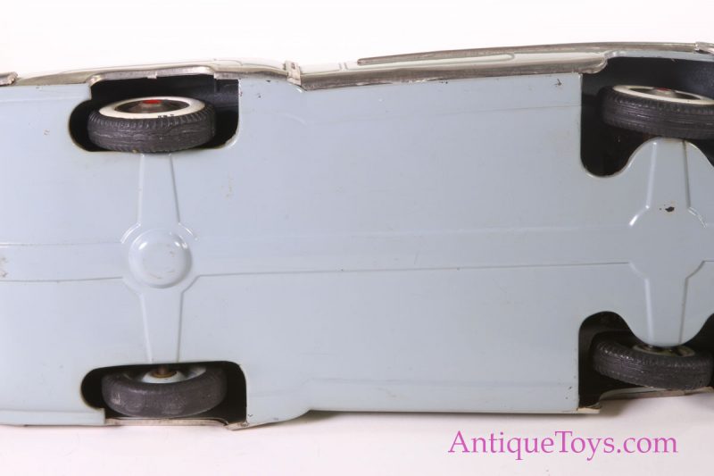 Marusan Shoten Tin-Cars Friction powered Cadillac Series 62 Sedan <FONT COLOR="ff000 ">*SOLD*</font> - Image 4