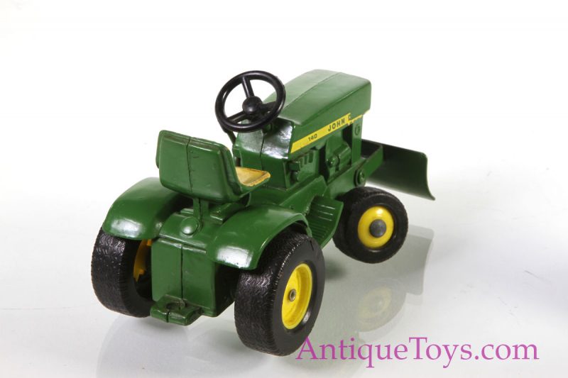 ERTL John Deere 140 Riding Mower with Dozer and Trailer <FONT COLOR="ff000 ">*SOLD*</font> - Image 7