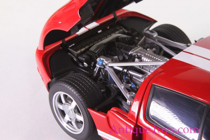 Auto Art Ford GT40 for Sale Diecast <FONT COLOR="ff000 ">*SOLD*</font> - Image 6