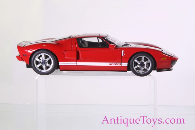Auto Art Ford GT40 for Sale Diecast <FONT COLOR="ff000 ">*SOLD*</font> - Image 12