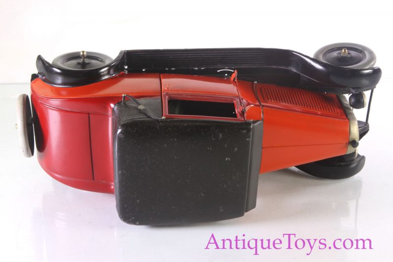 Citroen Large Six Coupe Tin toy from France <FONT COLOR="ff000 ">*SOLD*</font> - Image 4