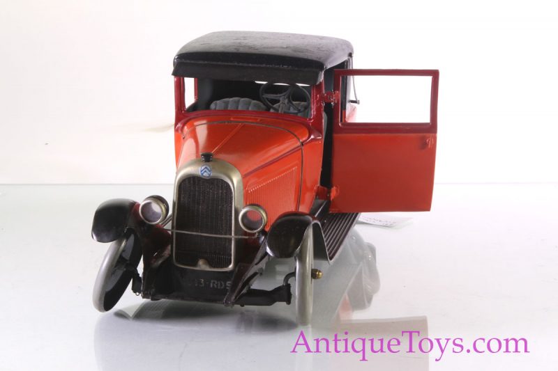 Citroen Large Six Coupe Tin toy from France <FONT COLOR="ff000 ">*SOLD*</font> - Image 6