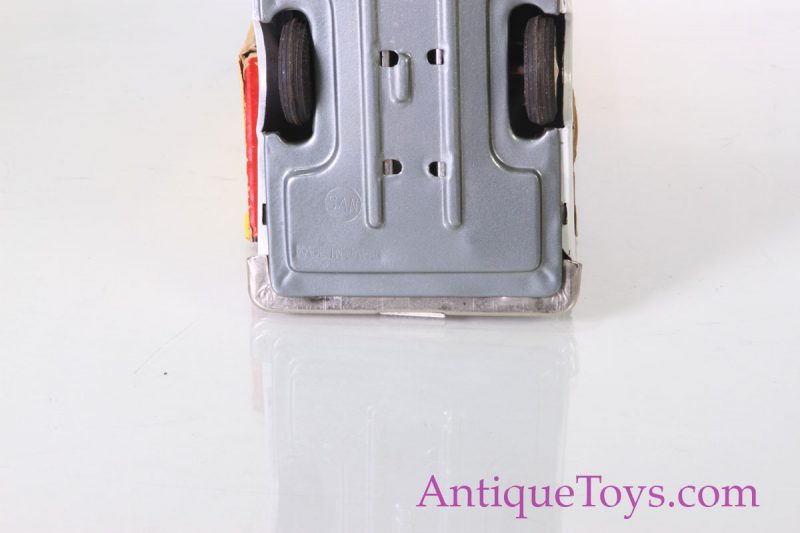 Japanese Tin Car with Box - Plymouth Valiant by San 1960 <FONT COLOR="ff000 ">*SOLD*</font> - Image 7