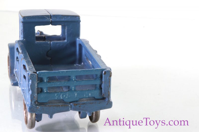 Blue Arcade Pickup Truck for Sale <FONT COLOR="ff000 ">*SOLD*</font> - Image 2