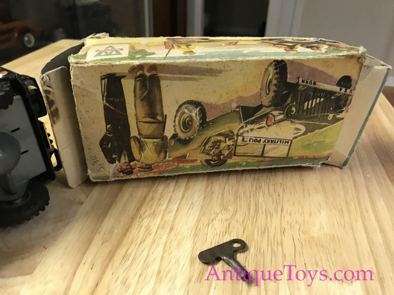 Arnold no. 2500 US Military Jeep Tin Lithograph Windup ca. 1950’s German Toy with Box <FONT COLOR="ff000 ">*SOLD*</font> - Image 3