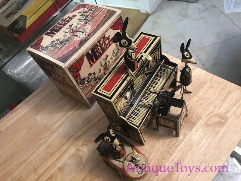 Marx “Marx Merry Makers” Tin Lithographed Mouse Band Windup Toy <FONT COLOR="ff000 ">*SOLD*</font> - Image 3