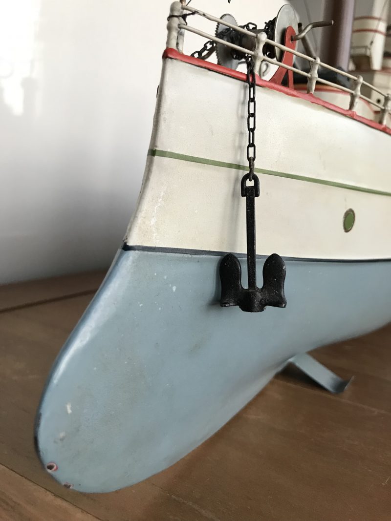 Impressive Fleischmann Tin Windup Battleship in Gray and White <FONT COLOR="ff000 ">*SOLD*</font> - Image 4
