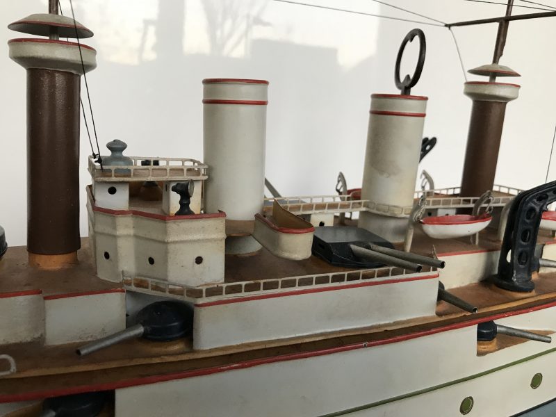 Impressive Fleischmann Tin Windup Battleship in Gray and White <FONT COLOR="ff000 ">*SOLD*</font> - Image 6