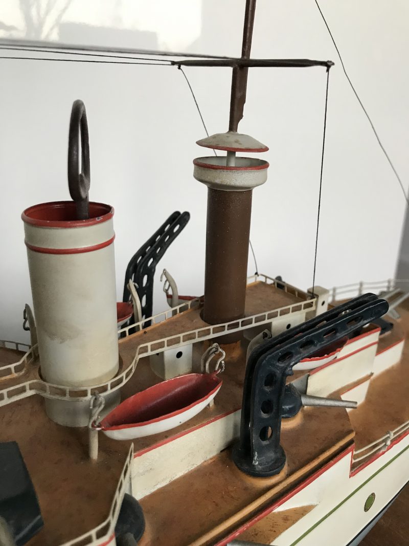 Impressive Fleischmann Tin Windup Battleship in Gray and White <FONT COLOR="ff000 ">*SOLD*</font> - Image 7