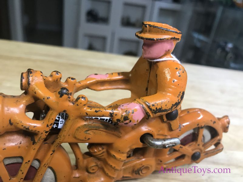 Hubley Cast Iron Battery Op Motorcycle <FONT COLOR="ff000 ">*SOLD*</font> - Image 10
