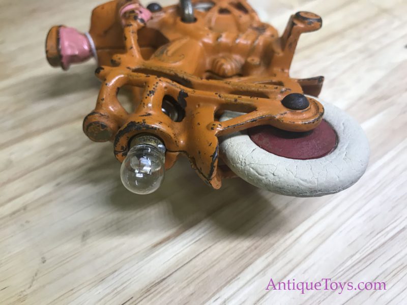 Hubley Cast Iron Battery Op Motorcycle <FONT COLOR="ff000 ">*SOLD*</font> - Image 3