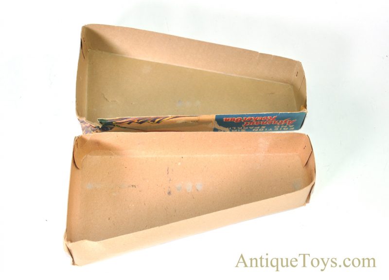 Daiya Tin Lithographed Friction Siren Astronaut Rocket Gun in Original Box Made in Japan <FONT COLOR="ff000 ">*SOLD*</font> - Image 12