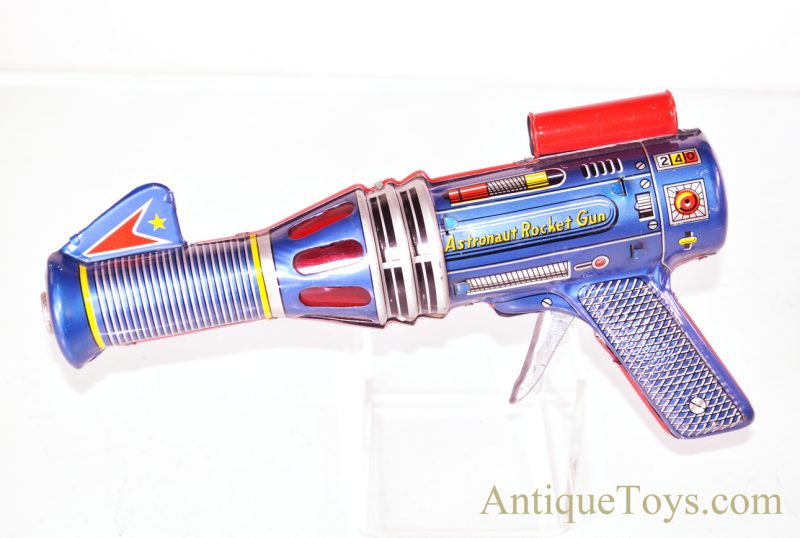 Daiya Tin Lithographed Friction Siren Astronaut Rocket Gun in Original Box Made in Japan <FONT COLOR="ff000 ">*SOLD*</font> - Image 2